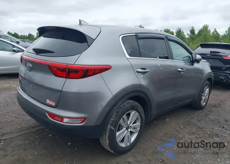 2018 Kia Sportage Lx z USA, uszkodzony, nr VIN KNDPMCAC9J7348224